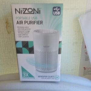 NiZONi Portable USB Air Purifier in White